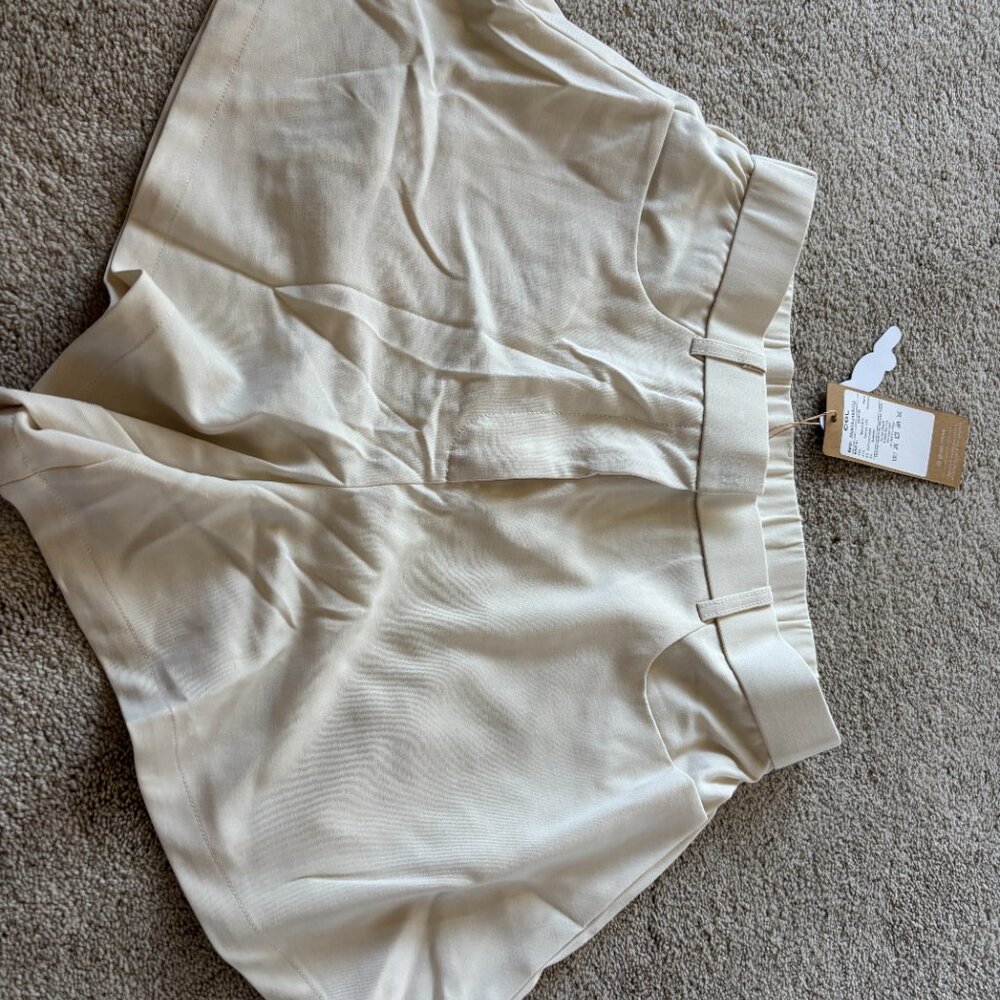 OGL Women's Cream Shorts - Picture 3 of 3